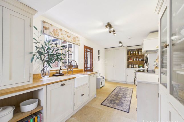 8, The Fairlands, Norwich photo 4