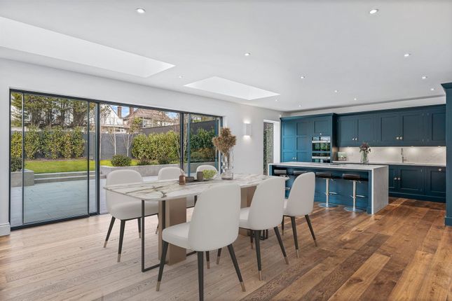 47, Second Avenue, Westcliff-On-Sea photo 3