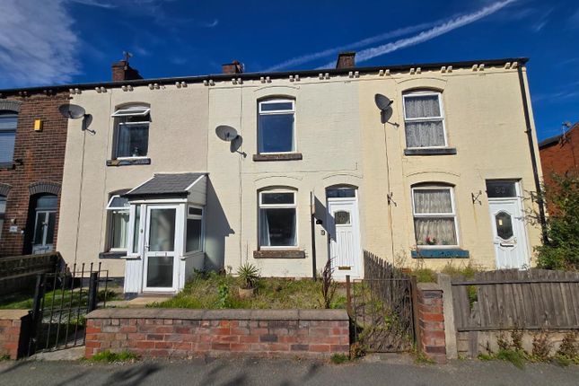 2-bed house on 92., Church Street, Bolton, £90,000