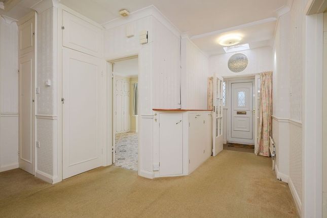 79, Chiltern Road, South Sutton photo 4