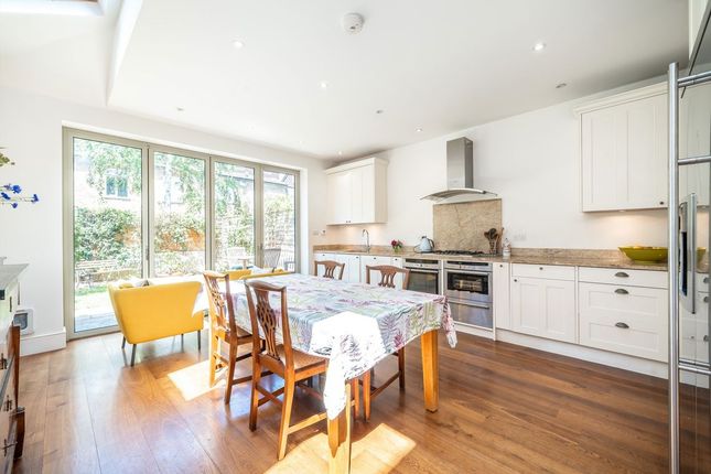 19, Napoleon Road, Twickenham photo 4