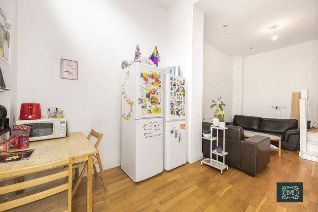 Ground Floor Flat, 82A, Sussex Way, London photo 4