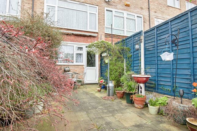 26, Knightstone Avenue, Birmingham photo 4