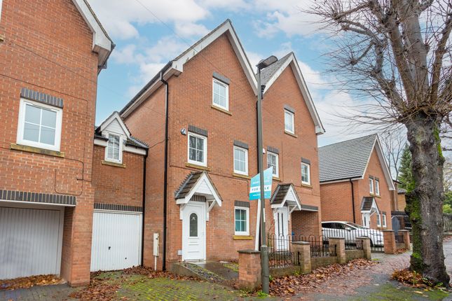 12 Nesfield Rd - 038 Copy