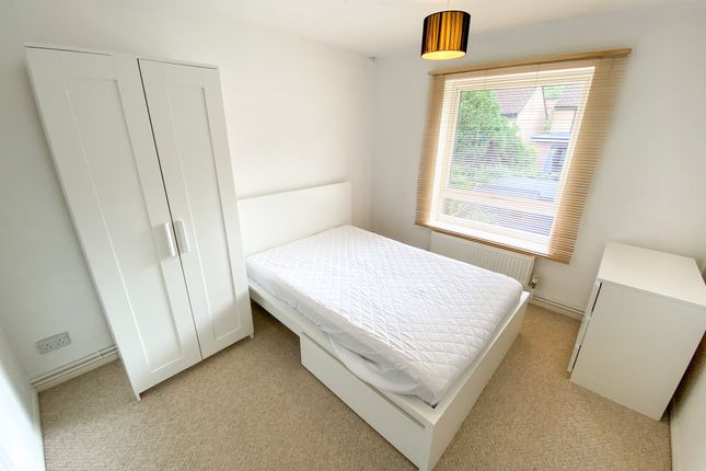 Room to rent in Harrow Down, Winchester