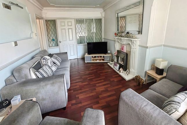 6, Riddfield Road, Birmingham photo 4