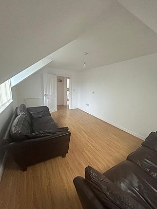 Chartwell Court, Cowbridge Road East, Cardiff photo 3