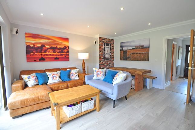 2, Bushnell Place, Maidenhead photo 2