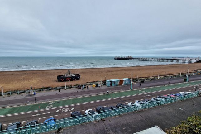 Flat to rent in Marine Parade, Brighton
