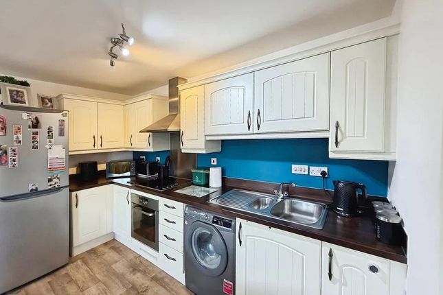 13 Clayton Drive, Pontarddulais photo 2