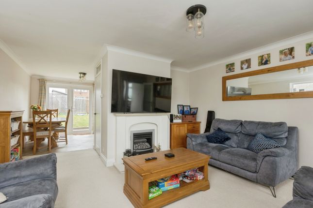 5, Mabel Road, Hextable photo 3