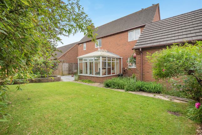 3, Collins Close, Staunton photo 2