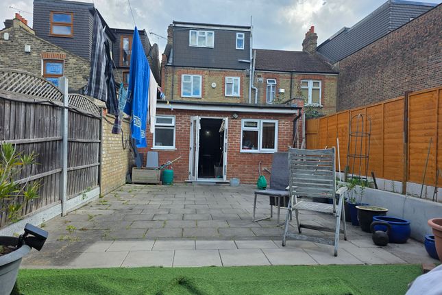 Chester Road, London photo 3