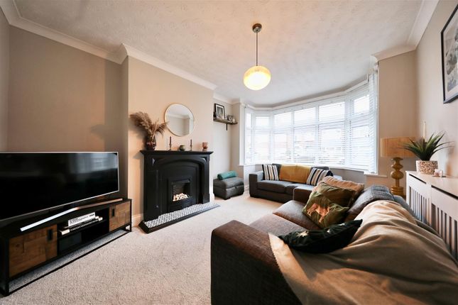 45, Burniston Road, Hull photo 2