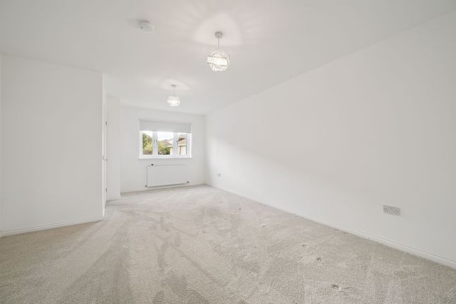 5, Blackhill View, Breich photo 2