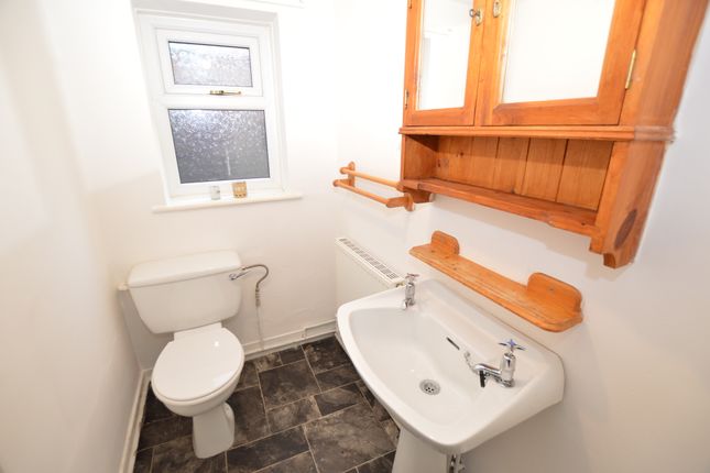 15A, Sheffield photo 5