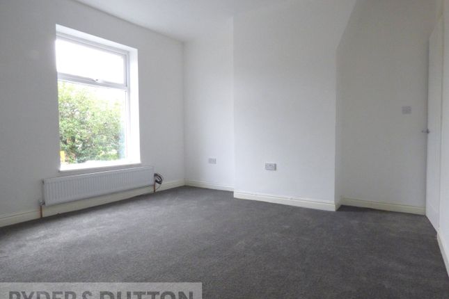 42, Shaw Road, Rochdale photo 4