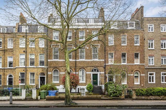 Thumbnail Flat for sale in Kennington Park Road, London