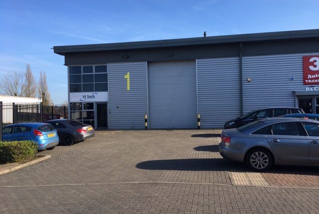 Thumbnail Industrial for sale in Deacon Way, Reading