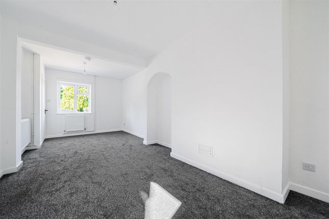74, High Street, Westbury photo 2
