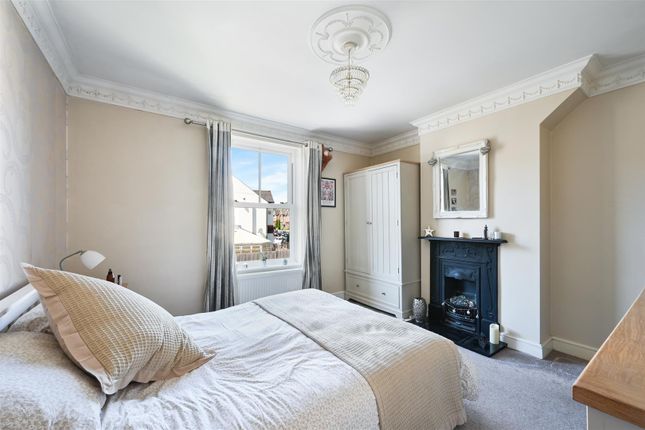35, Albury Road, Merstham photo 4
