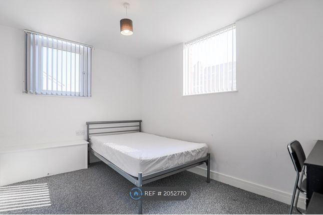 End terrace house to rent in Irving Road, Coventry