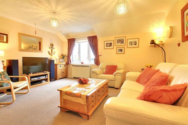 Flat 29, The Chestnuts, West Street, Huntingdon photo 3