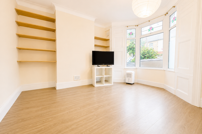 Amberley Road, Leyton photo 5