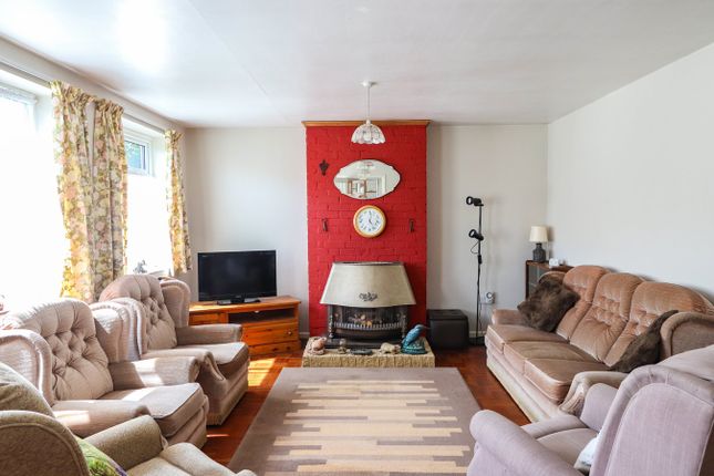 1, Brightling Road, Robertsbridge photo 4