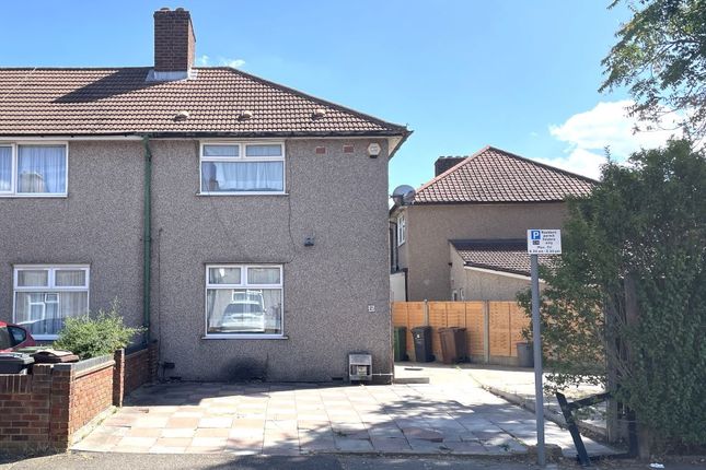 2-bed terraced on 25, Alleyndale Road, Dagenham, £250,000