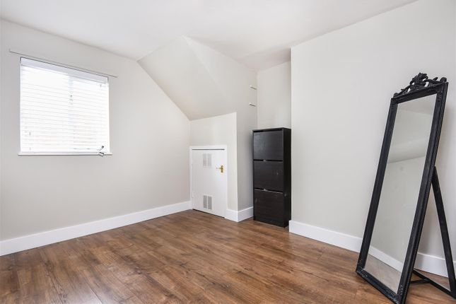 Flat 1, 12, High Street, Tenterden photo 4