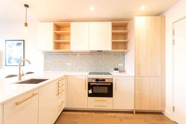 Flat 134 Alington House, 1, Mary Neuner Road, Wood Green photo 2