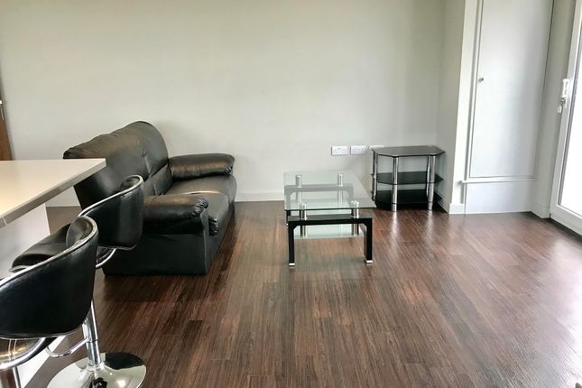 Flat 9, 165, SLOUGH photo 5