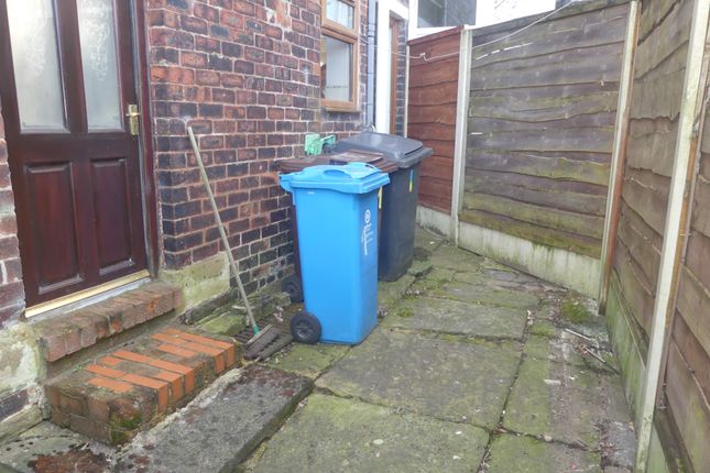 1,, Little Hey Street, Oldham, Greater Manchester photo 2