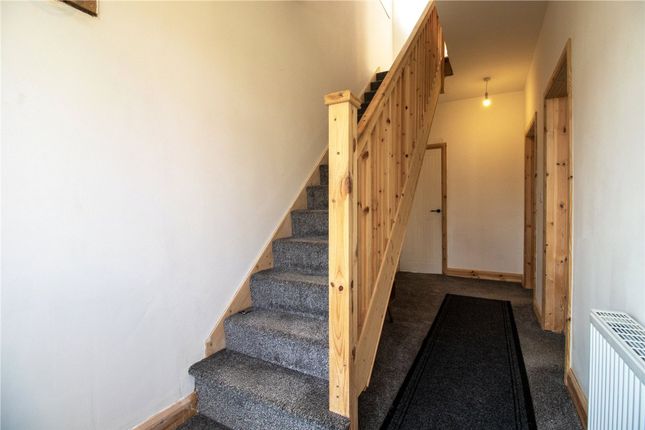 36 Brandon Road, Scunthorpe photo 3