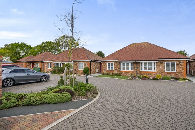 Thumbnail Bungalow for sale in Orchid Close, Fareham, Hampshire