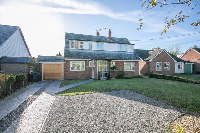 Thumbnail Detached house for sale in Wivenhoe Road, Alresford
