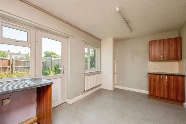 30, Alfred Place, Dorchester photo 4