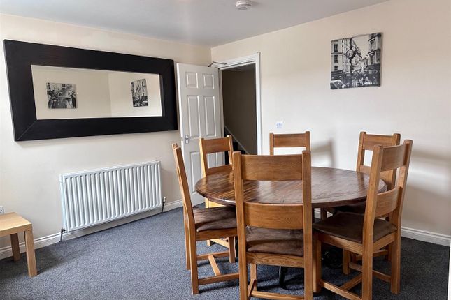7c, Holmwood Grove, Newcastle Upon Tyne photo 2