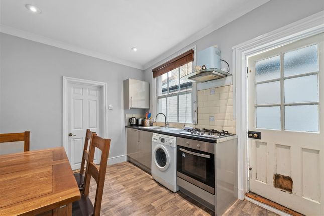 Ground Floor Flat, 78A, Lysia Street, London photo 4