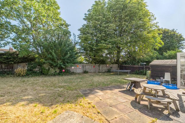 40, Grantley Road, Surrey photo 4