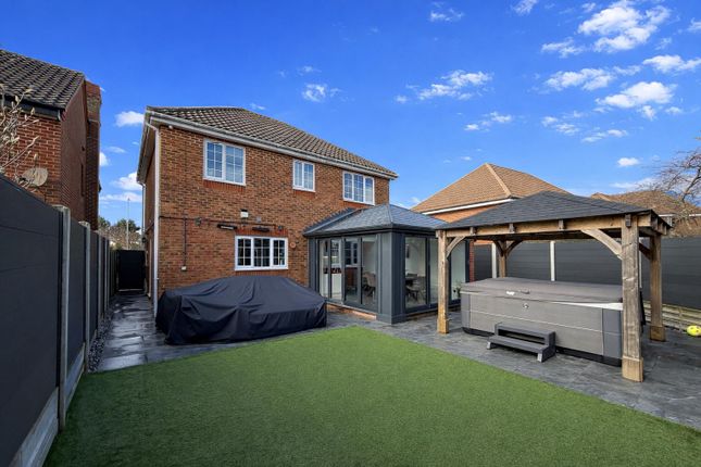 7, Temple Close, Ashford photo 2