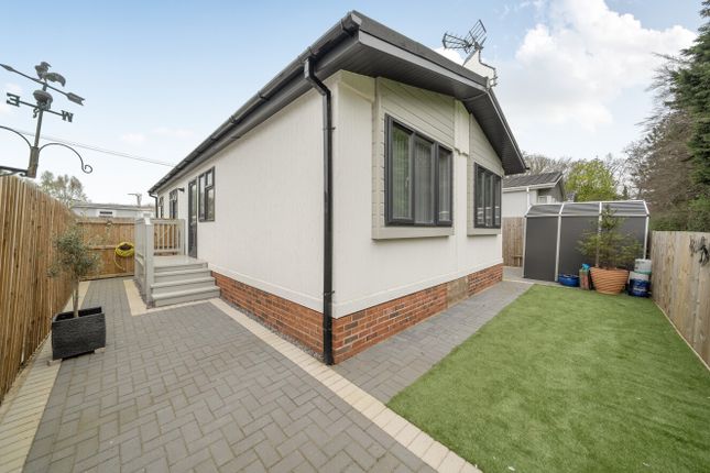2-bed caravan on 15, Kingsdown Caravan Park, Swindon, £185,000