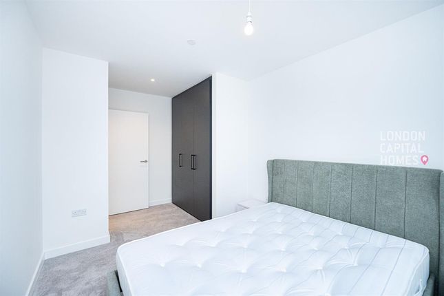 Apartment 212, Union Court, 2 Fauna Walk, Watford photo 5