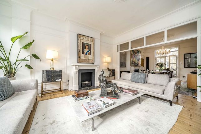 25, Streatham Common North, London photo 3