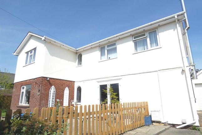 Thumbnail Detached house for sale in Hayes Lane, Sully, Penarth