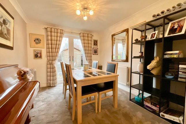 4, Ethley Drive, Usk photo 4