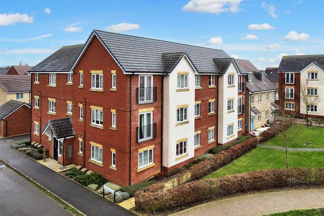 Thumbnail Flat for sale in Alderney Avenue, Bletchley, Milton Keynes