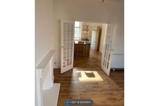 A Wycliffe Road, Urmston, Manchester photo 2