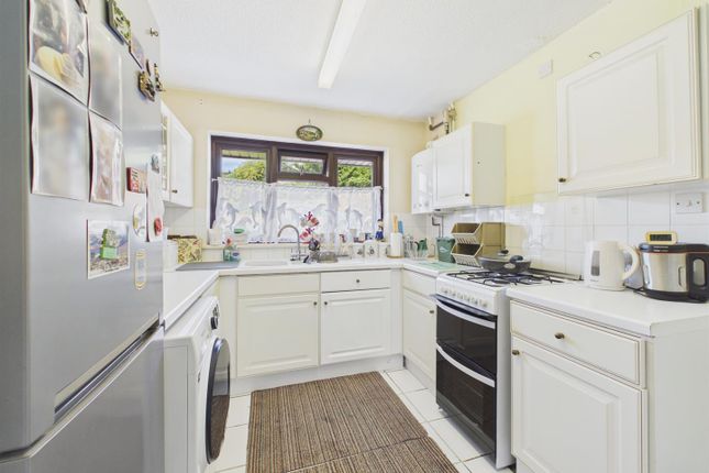 Foxs Retreat, 9, Spurway Gardens, Ilfracombe photo 3